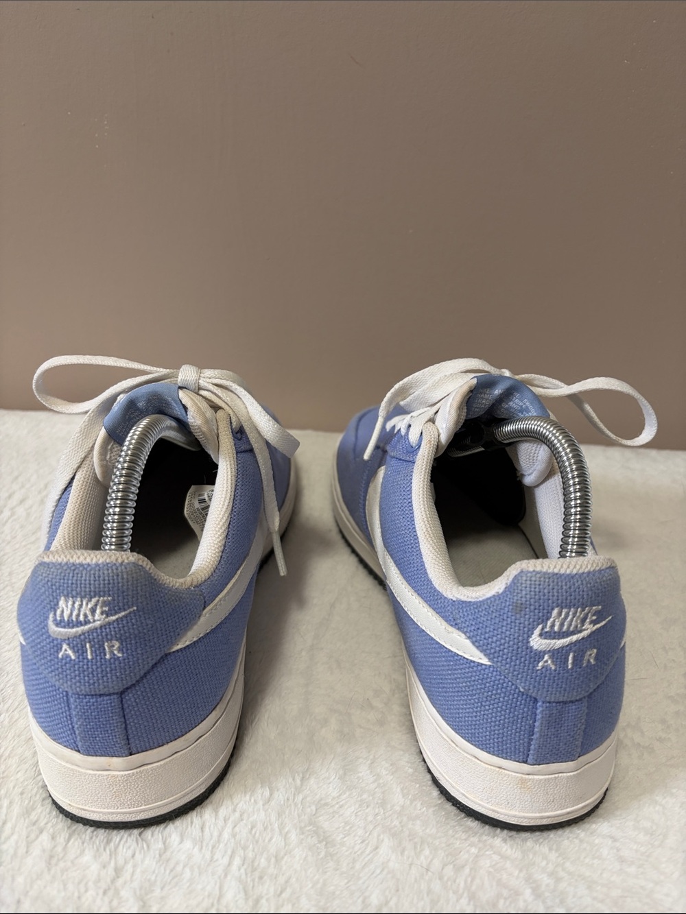 Nike Air Force 1 Low Top Sneakers - 8.5 Women’s Light Blue & White Canvas - Picture 4 of 7